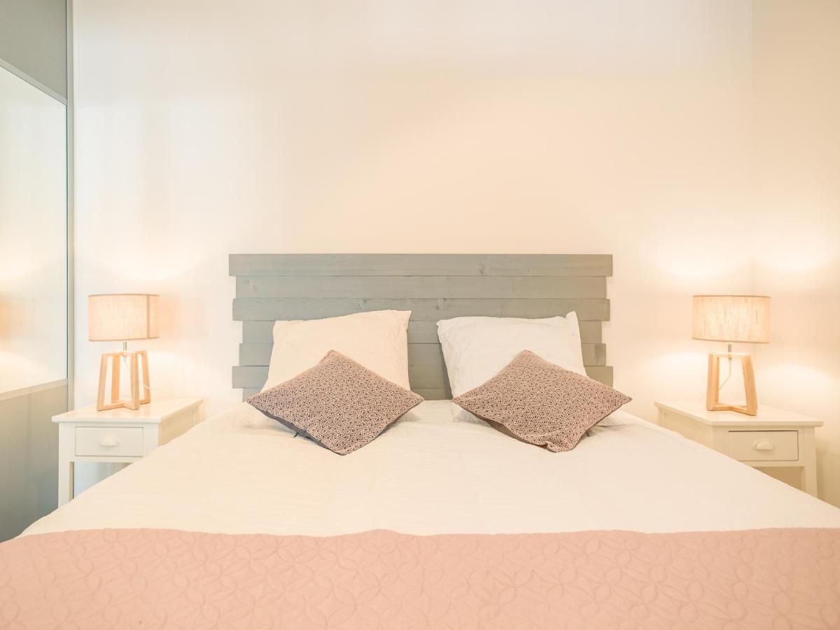Loft Courtalon - Haut Standing - Patio - Parking Prives Apartment ทรัวส์ ภายนอก รูปภาพ