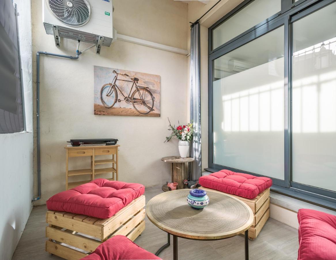 Loft Courtalon - Haut Standing - Patio - Parking Prives Apartment ทรัวส์ ภายนอก รูปภาพ