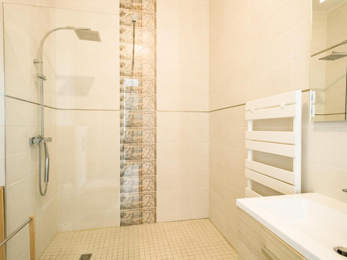 Loft Courtalon - Haut Standing - Patio - Parking Prives Apartment ทรัวส์ ภายนอก รูปภาพ